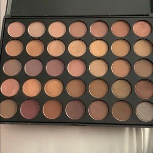 Eyeshadow Palette